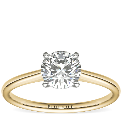 Bague de fiançailles solitaire de petite taille en or jaune 18 carats  (I/SI2) de 1 carat prêt à expédier | Blue Nile