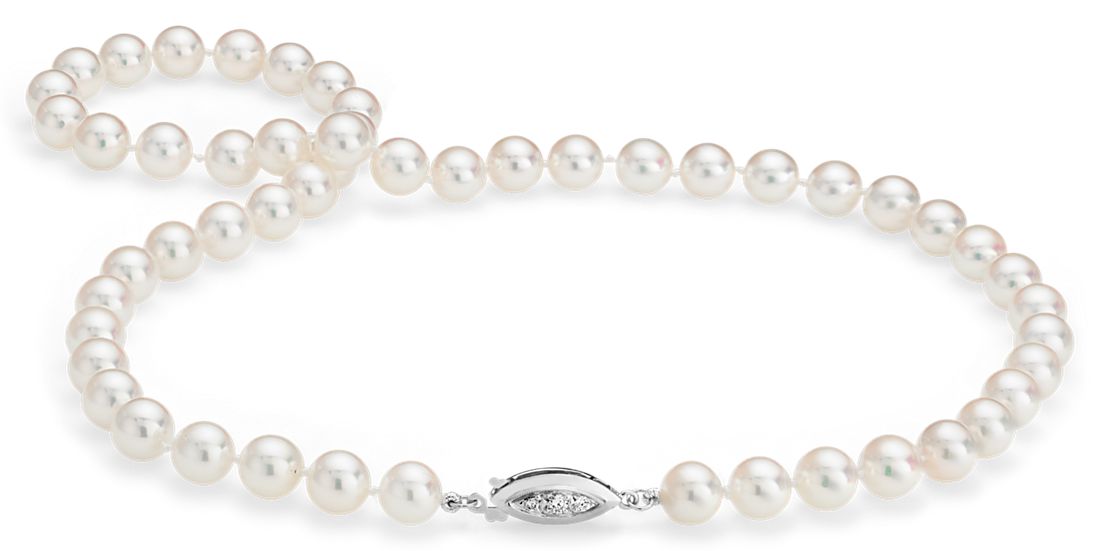 Collar de perlas de Akoya cultivadas Premier con broche de diamante en oro blanco de 18 k (7,5-8,0 mm)