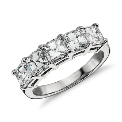 Anillo Clásico De Cinco Diamantes De Talla Asscher En Platino 2 12 Qt Total
