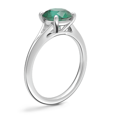 Petite Split Shank Solitaire Engagement Ring with Round Emerald in Platinum (8mm)