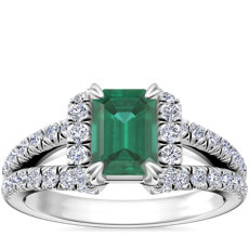 鉑金分岔戒環半光環鑽石訂婚戒指搭綠寶石形綠寶石（7x5 毫米）