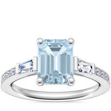 鉑金尖頂長方形鑽石大教堂訂婚戒指搭綠寶石形海藍寶石（8x6 毫米）