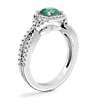 14k 白金圆形祖母绿扭转光环钻石订婚戒指（6.5 毫米）