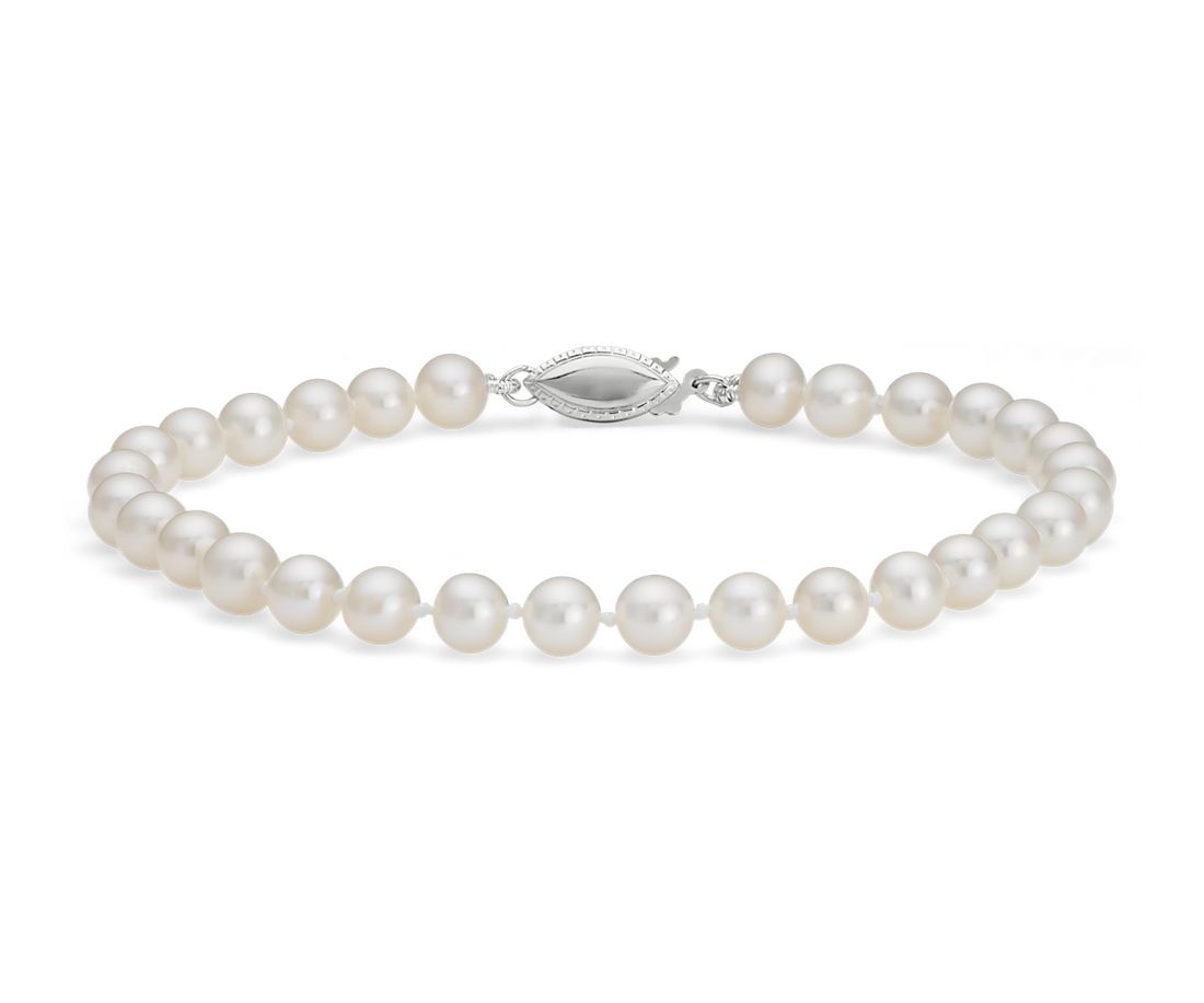 Pearl bracelet Freshwater Cultured Pearl Bracelet with 14k White Gold (5.0-5.5mm) | Blue  Nile ES