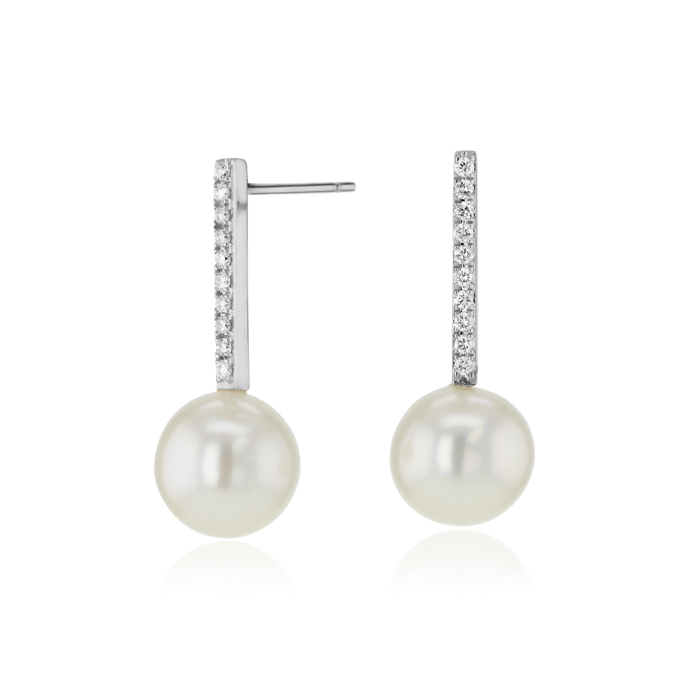 "Freshwater Cultured Pearl Earrings with Diamond Drop in 14k White Gold (9-9.5mm)"