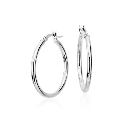 Small Hoop Earrings in 14k White Gold (1