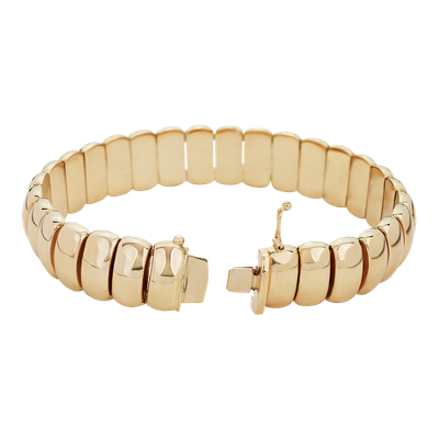 Closeup view of the bracelet clasp