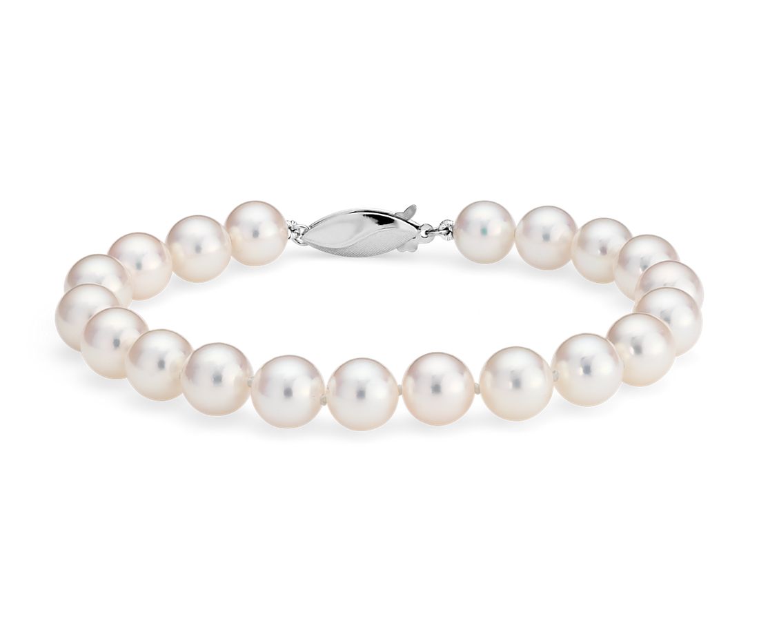 Brazalete clásico de perlas cultivadas de Akoya en oro blanco de 18k (7,5 - 8,0 mm)