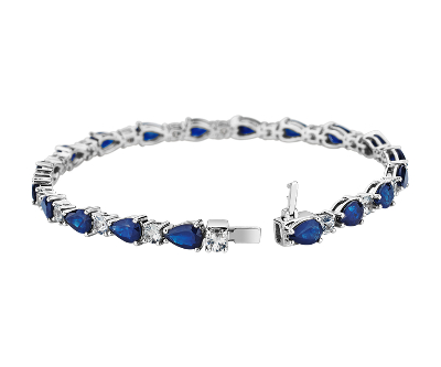 Closeup view of the bracelet clasp