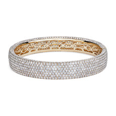 Diamond Pavé Bangle Bracelet in 18K Yellow Gold