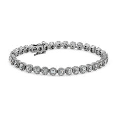 Bracelet tennis diamants taille émeraude et halos en or blanc 18 carats(7,167 carats, poids total)