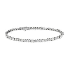 NOUVEAU Bracelet diamants ronds et ovales en or blanc 14 carats (3,21 carats, poids total)