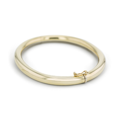 View of engraved Bracelet