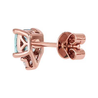 Closeup view of the bracelet clasp