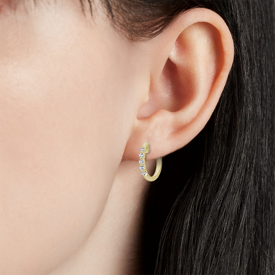 Floating Front Facing Diamond Hoop Earrings in 14k Yellow Gold (0.25 ct. tw.)