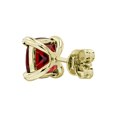 Closeup view of the bracelet clasp