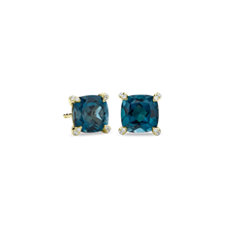 NOUVEAU Puces d’oreilles détails diamants et topaze bleu de Londres taille coussin en or jaune 14 carats (7 mm)