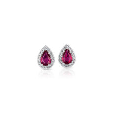 Aretes de rubí en forma de pera con halo de diamantes en oro blanco de 14k (5 x 4 mm)