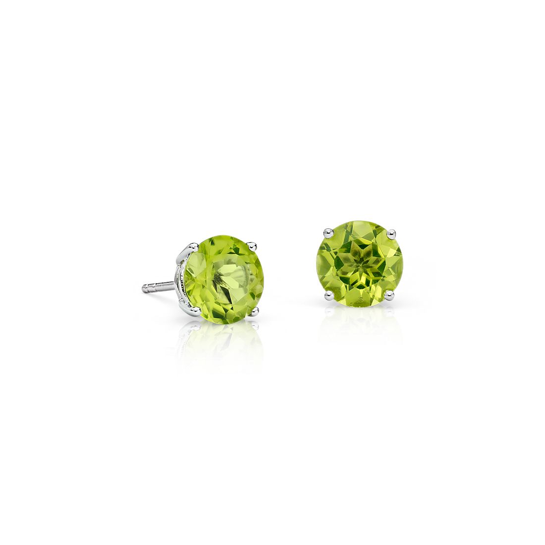 Details about   Green peridot oval cut silver stud earrings 