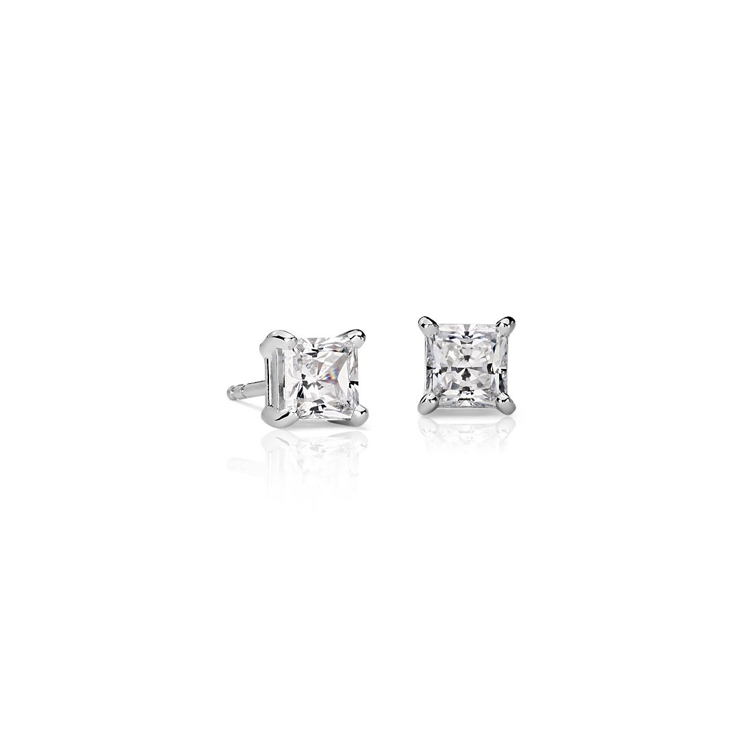 14k White Gold Four-Claw Princess Diamond Stud Earrings (0.96 ct. tw.) 