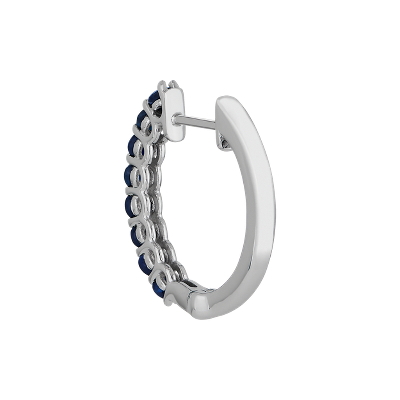 Closeup view of the bracelet clasp