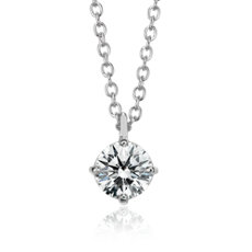 Colgante de diamante Astor solitario en platino (1 1/4 qt. total) - F/VS2