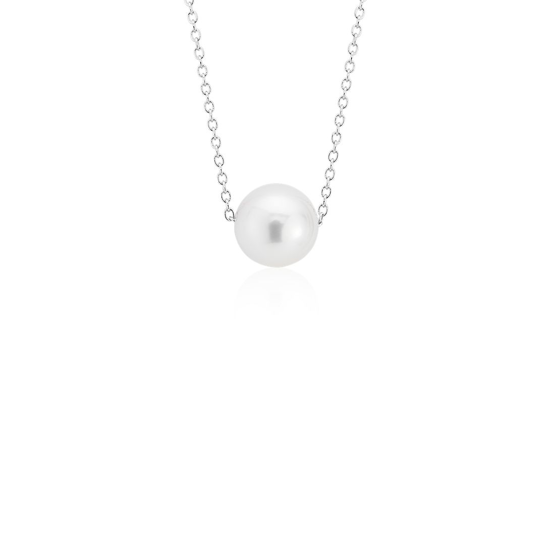 Colgante clásico de perla cultivada Akoya flotante en oro blanco de 14 k (7,5 mm)