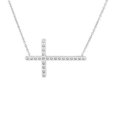 Closeup view of the bracelet clasp