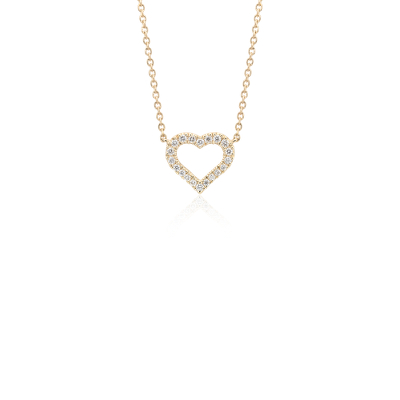 Collar de diamantes pequeño con forma corazón en oro amarillo de 14 k (1/10 qt. total) | Blue Nile