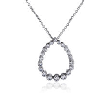 NEW Graduated Pear Diamond Necklace in 14k White Gold (1/2 ct. tw)