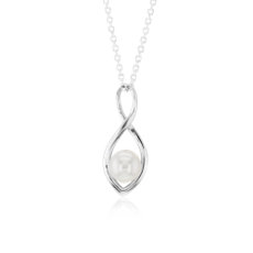 Freshwater Cultured Pearl Twisted Teardrop Pendant in Sterling Silver (6.5mm)