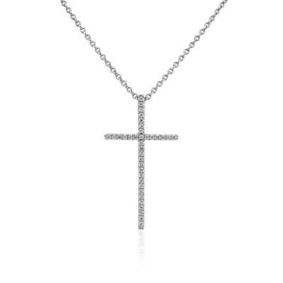 Colgante cruz de diamantes grande y delgada en oro blanco 14 k (1/8 qt. total) | Blue