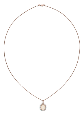 Closeup of Necklace