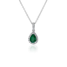 Colgante con halo de diamantes y esmeralda en forma de pera en oro blanco de 14 k (7x5 mm)