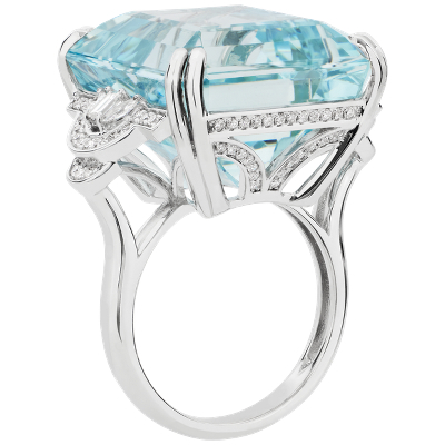 Side profile view of ring