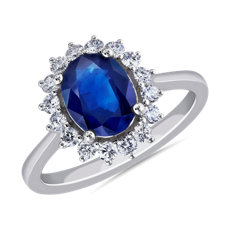 新款 14k 白金橢圓形藍寶石與鑽石旭日光環戒指 （9x7 毫米）