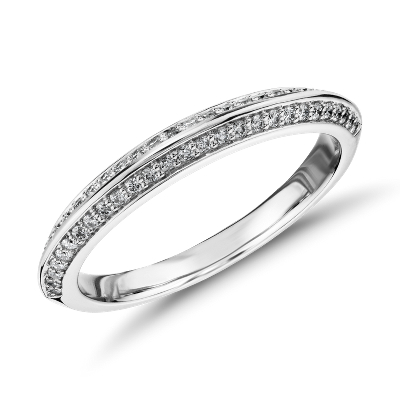 Monique Lhuillier Knife Edge Petal Diamond Ring In Platinum 1 4