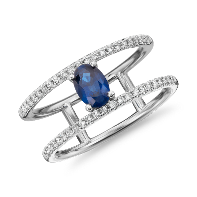 Bague Saphir Ovale Avec Cercle Ouvert De Diamants En Or Blanc 14