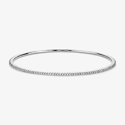 Stackable Pavé Diamond Bangle in 18k White Gold with 1 ct total weight diamonds