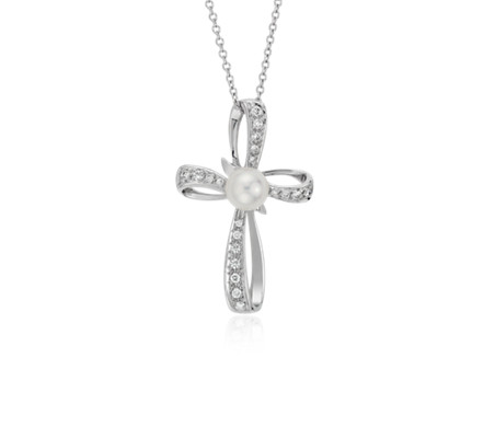 pearl cross pendant diamond akoya 18k cultured 5mm gold bluenile