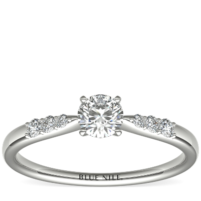 Bague De Fiancailles Diamant Petite Taille En Or Blanc 14 Carats