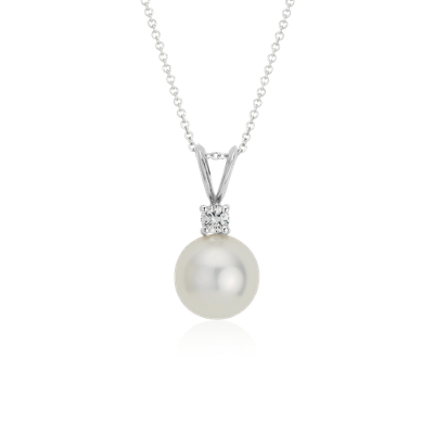 white gold pearl necklace