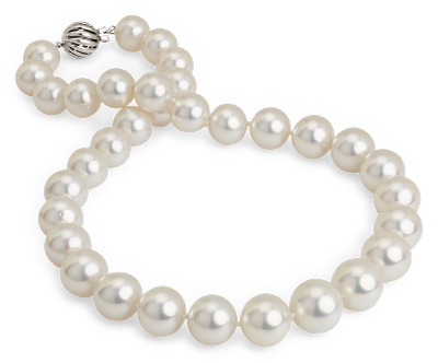 Collar de perlas blancas del mar del Sur con broche invisible tipo ...