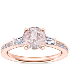 新款 14k 玫瑰金尖頂長方形鑽石大教堂訂婚戒指搭圓形銫綠柱石 （6.5 毫米）