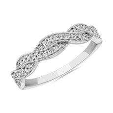 Elegant Twist Diamond Female Ring in Platinum (1/5 ct. tw.)