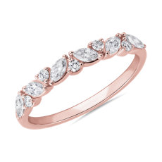 NUEVO. Anillo con grupos angulares de diamantes de talla marquesa, en oro rosado de 14 k (1/3 qt. total)