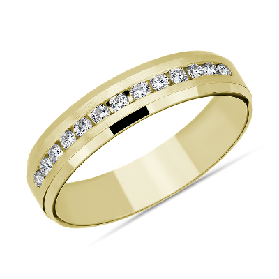 Beveled Edge ChannelSet Diamond Wedding Ring in 14k Yellow Gold (5mm