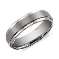 經典灰色碳化鎢刷亮及拋光內圈卜身設計結婚戒指（6 毫米）