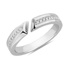 NEW Trapezoid Diamond Male Ring in 18k White Gold (1/10 ct. tw.)