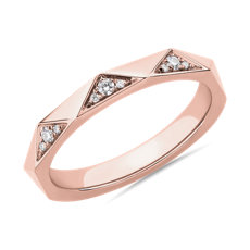 新款 18k 玫瑰金三角形钻石女士戒指
